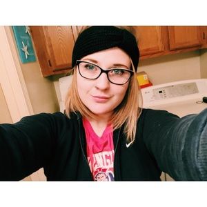 Meet your Posher, Shannon